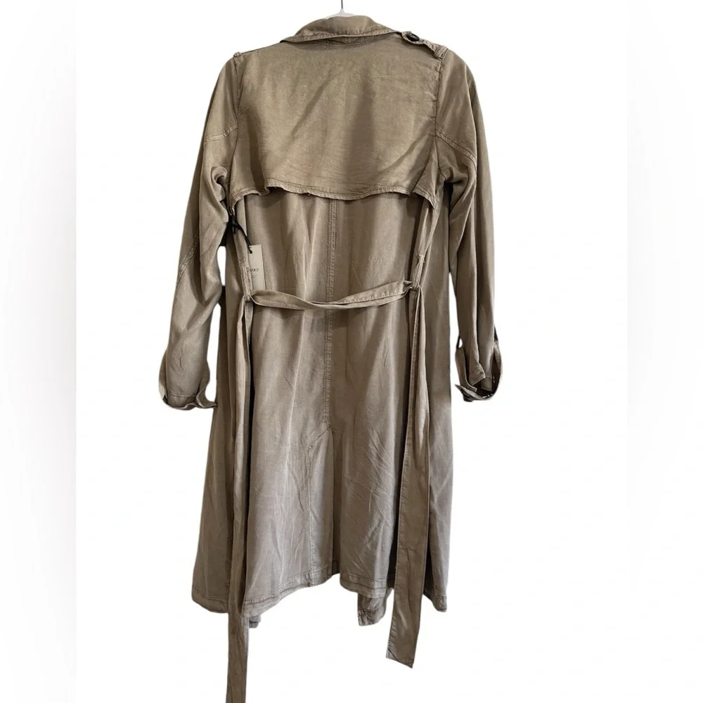 Forever 21 Trench Coat - Picture 2 of 4